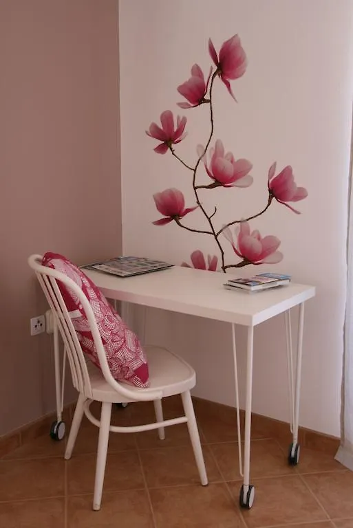 Apartments Roza Medulin
